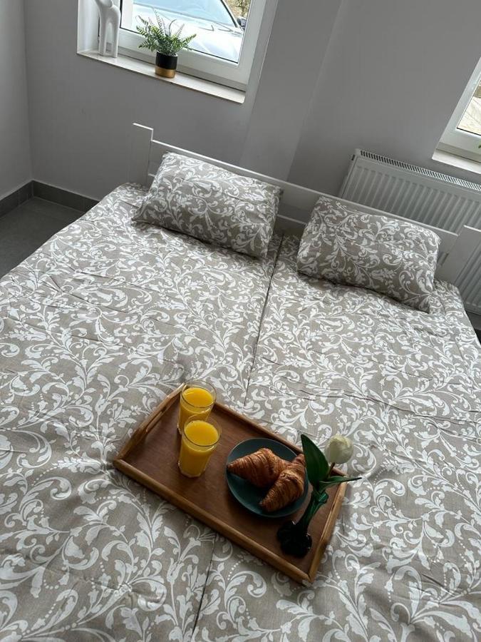 Apartament Medalionow Z Parkingiem Apartment Люблин Екстериор снимка